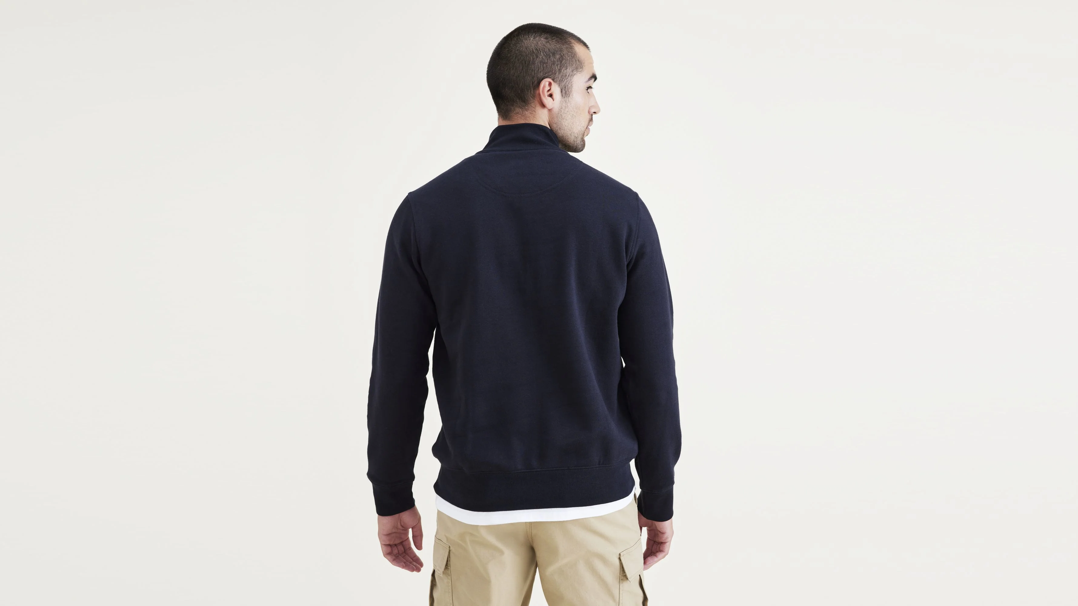 Men's Regular Fit Quarter-Zip Fleece - Image 2